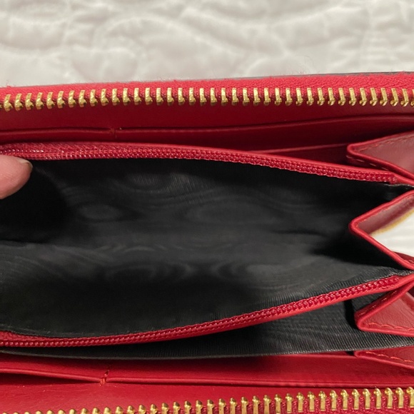 Gucci Red Bamboo Wallet - Picture 8 of 15